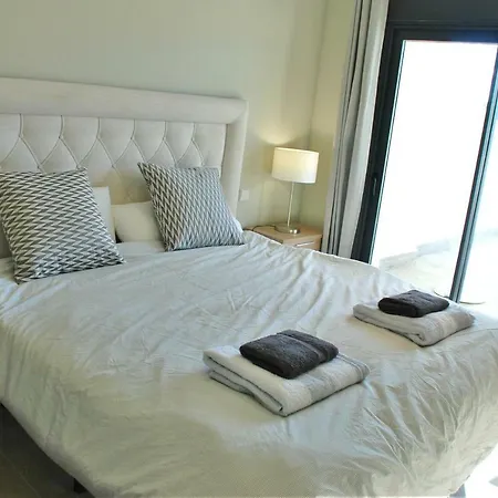 Apartment Modern With Views To Gibraltar *